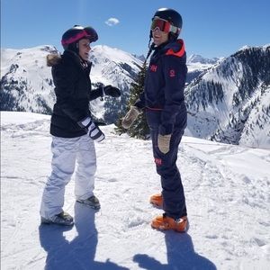 Meet your Posher, Janelle